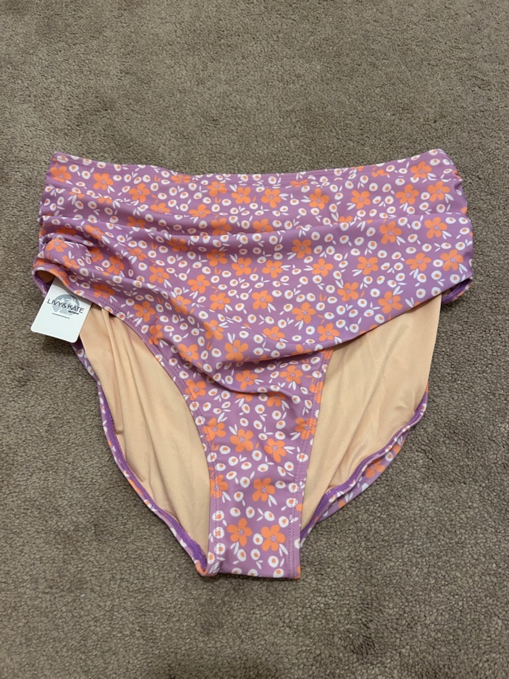 NWT Livy&Kate Bayside Top in Check Mate and Mid Rise Bottoms in Daisy Sunrise - Picture 8 of 11
